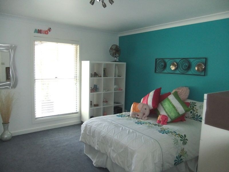 22A The Glade, Singleton NSW 2330