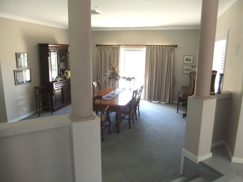 22A The Glade, Singleton NSW 2330