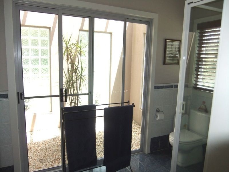 22A The Glade, Singleton NSW 2330