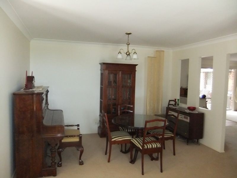 27 Wilkinson Boulevarde, Singleton NSW 2330