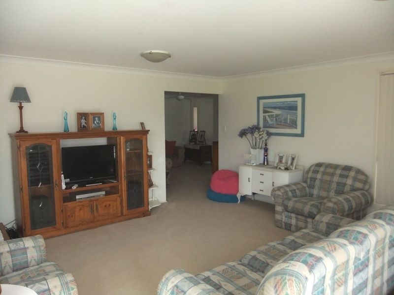 27 Wilkinson Boulevarde, Singleton NSW 2330