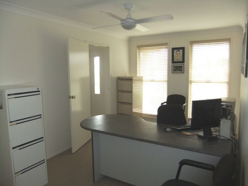 27 Wilkinson Boulevarde, Singleton NSW 2330