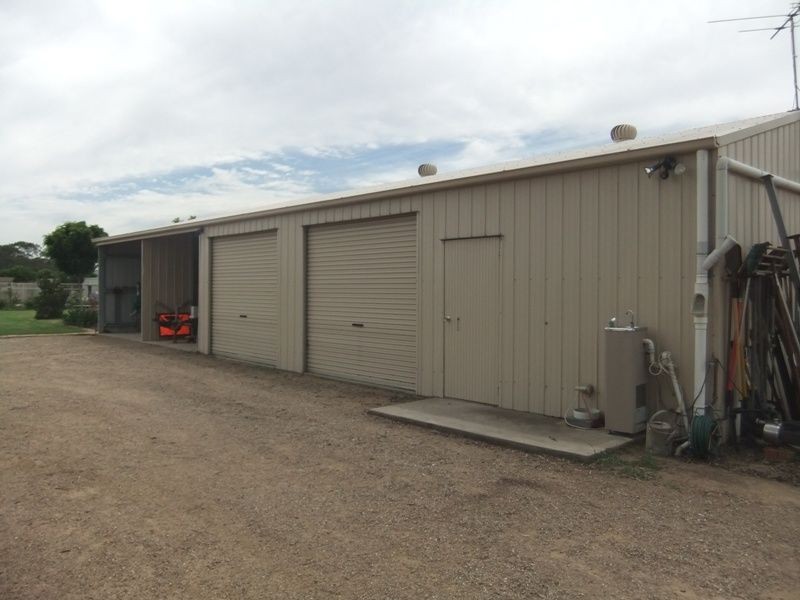 27 Wilkinson Boulevarde, Singleton NSW 2330