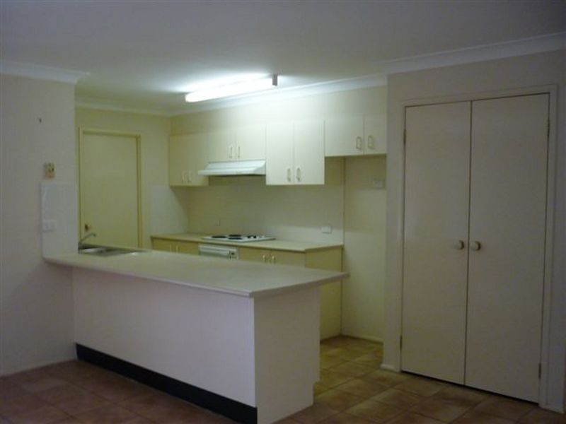 62 Casey Drive, Singleton NSW 2330