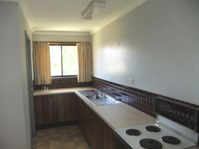 3/5 Simpson Terrace, Singleton NSW 2330