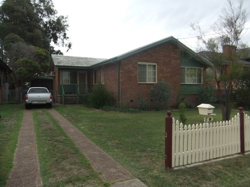 19 Boonal Street, Singleton NSW 2330