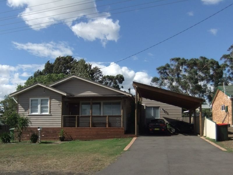 33 Branxton Street, Greta NSW 2334