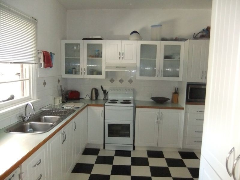 33 Branxton Street, Greta NSW 2334