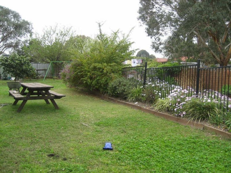 33 Branxton Street, Greta NSW 2334