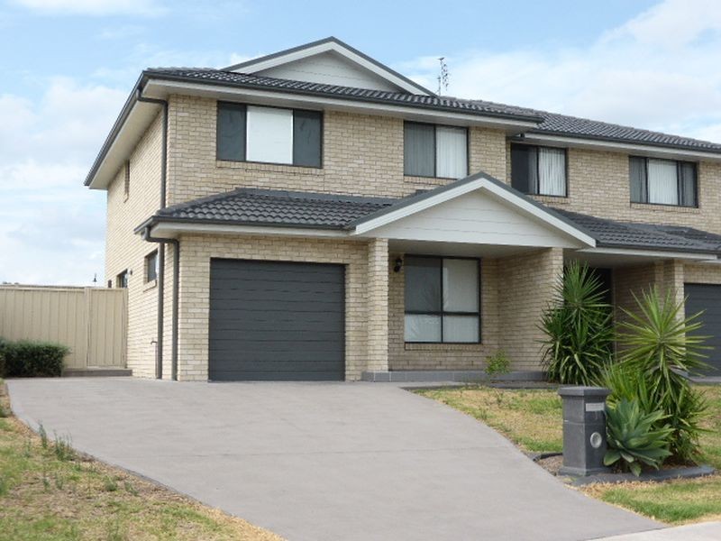 1/3 Pioneer Road, Singleton NSW 2330