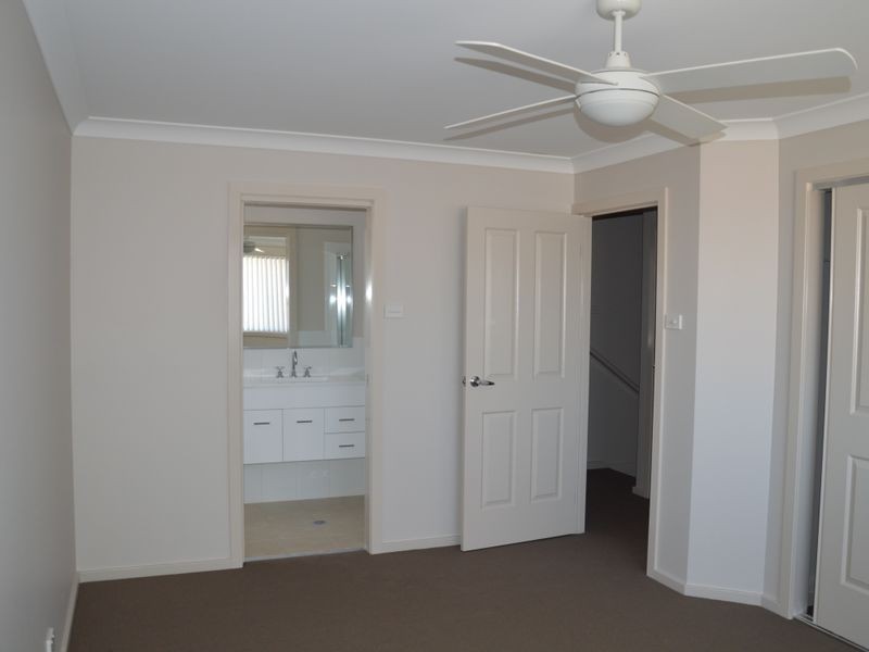1/3 Pioneer Road, Singleton NSW 2330