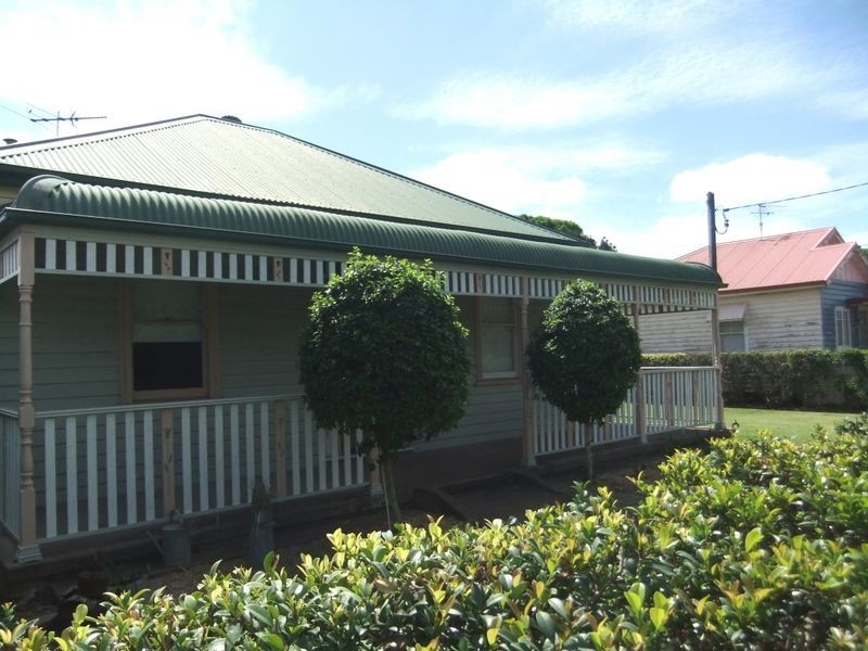 32 York Street, Singleton NSW 2330