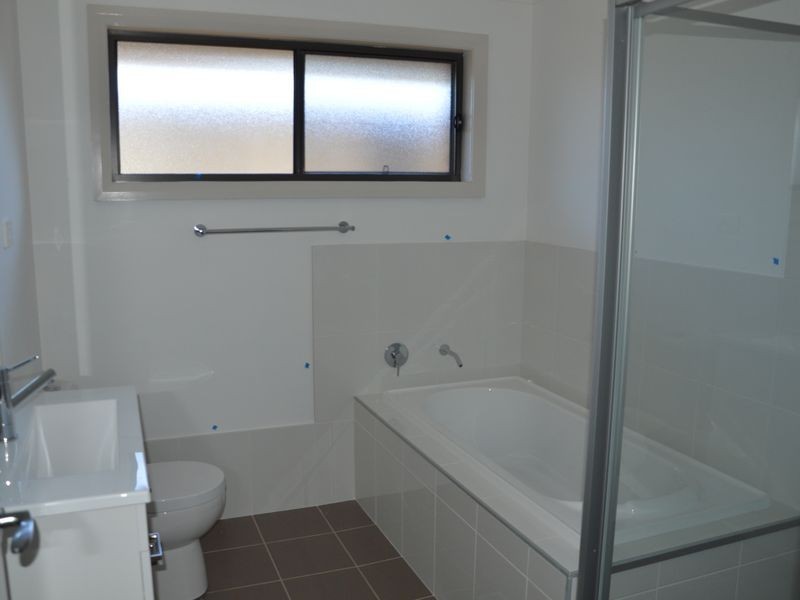 1/13 Lambkin Street, Singleton NSW 2330
