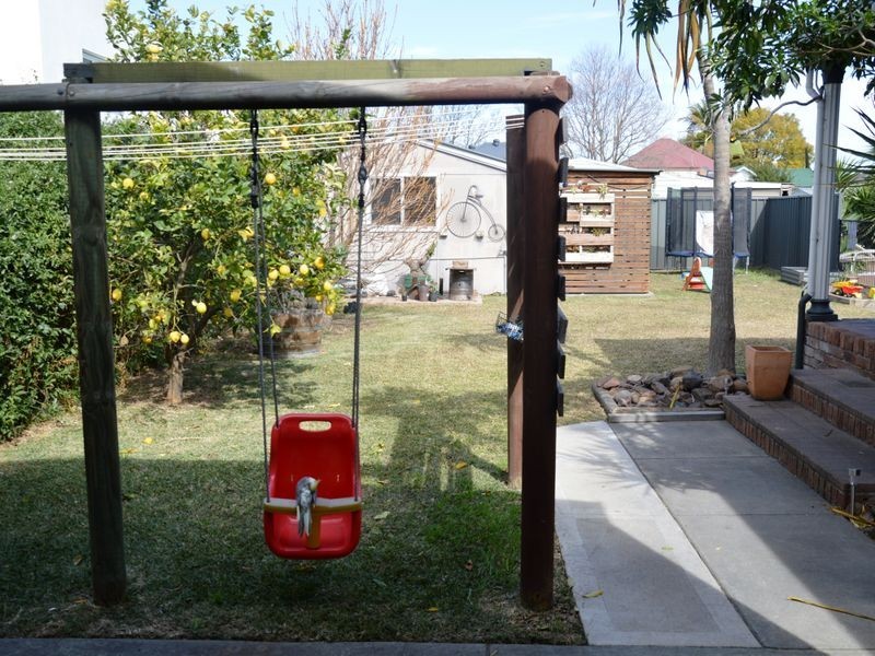 29 Castlereagh Street, Singleton NSW 2330