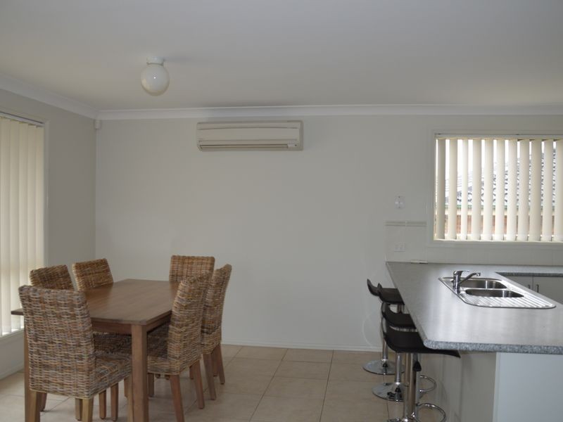 2/26 Wattle Ponds Road, Singleton NSW 2330