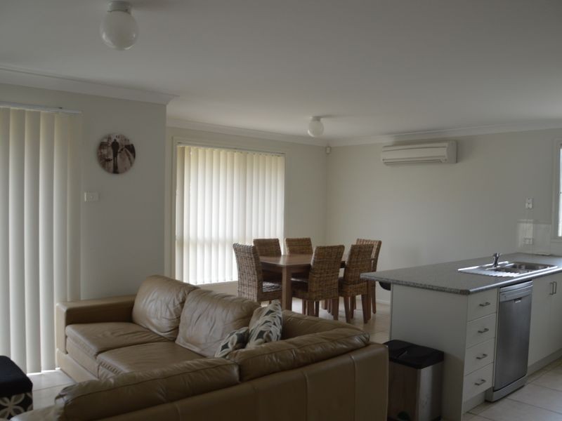 2/26 Wattle Ponds Road, Singleton NSW 2330