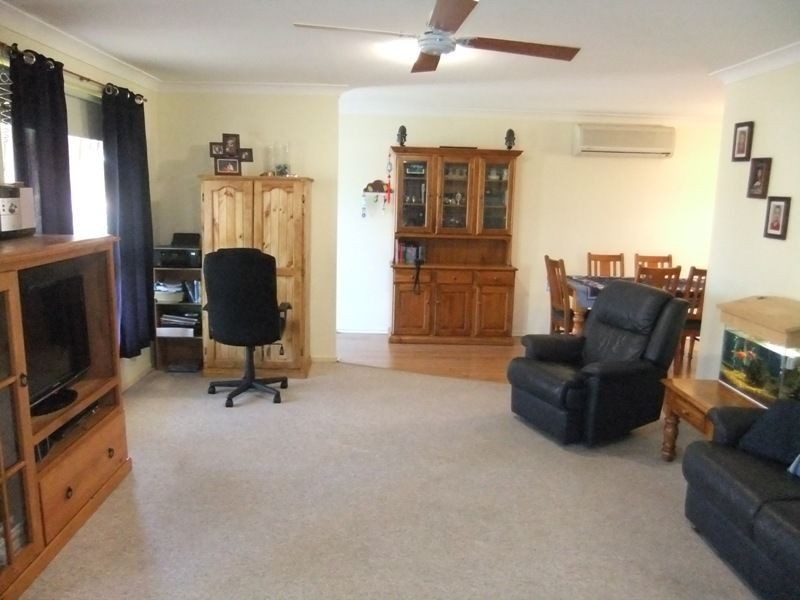 43 Clift Street, Greta NSW 2334