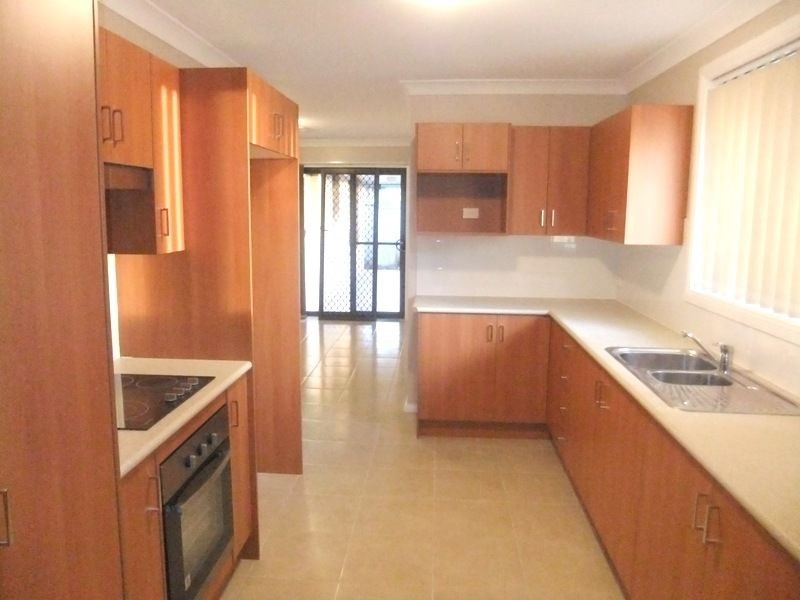 2/12 George Street, Branxton NSW 2335