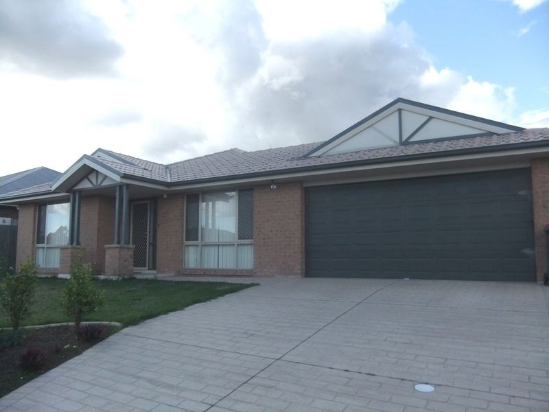 124 Casey Drive, Singleton NSW 2330