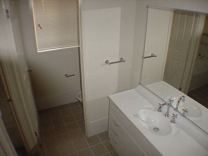 124 Casey Drive, Singleton NSW 2330