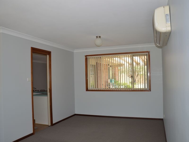 22 James Cook Avenue, Singleton NSW 2330