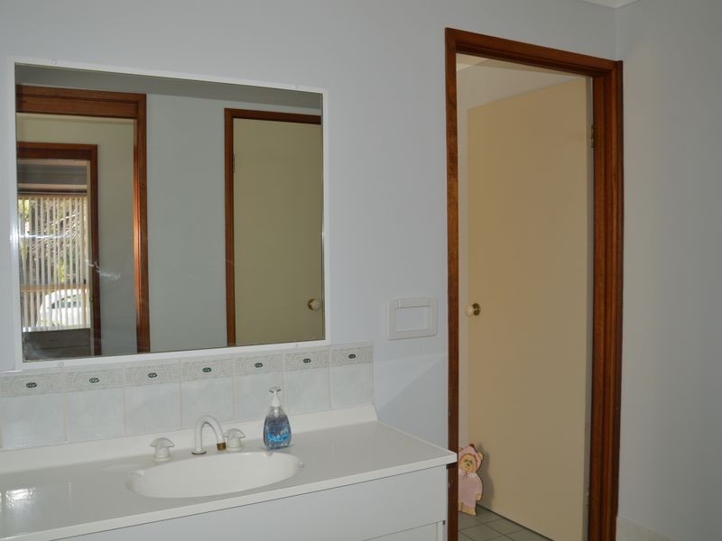 22 James Cook Avenue, Singleton NSW 2330