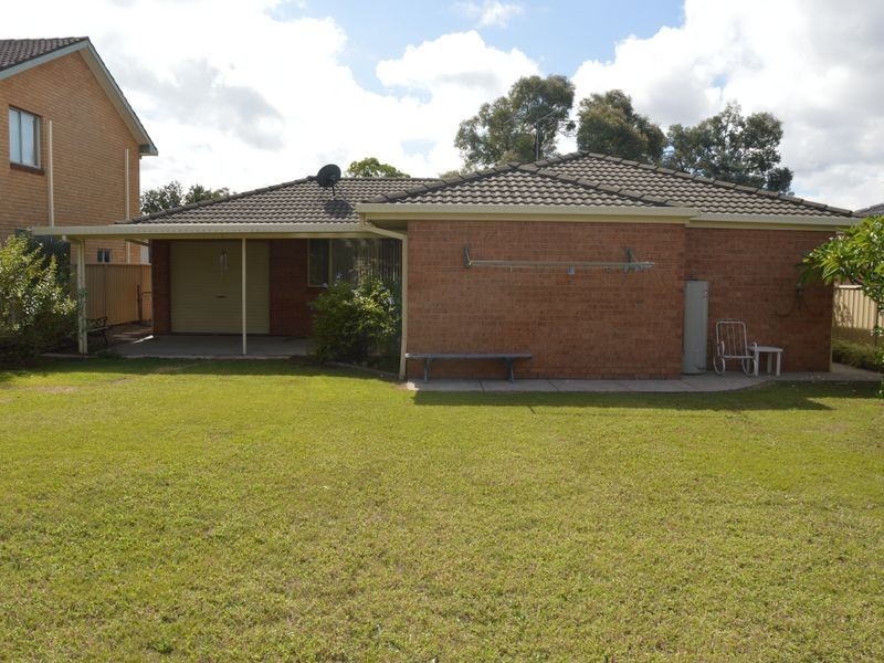 22 James Cook Avenue, Singleton NSW 2330