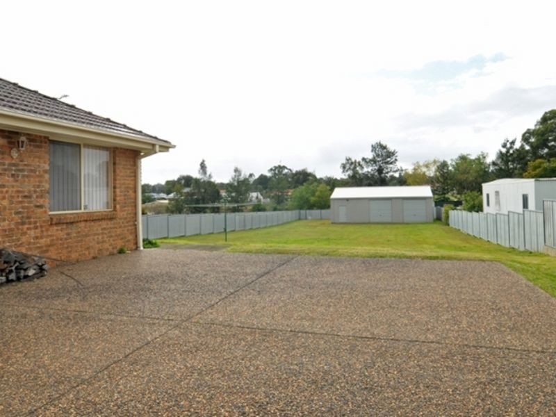 5 Sale Street, Greta NSW 2334