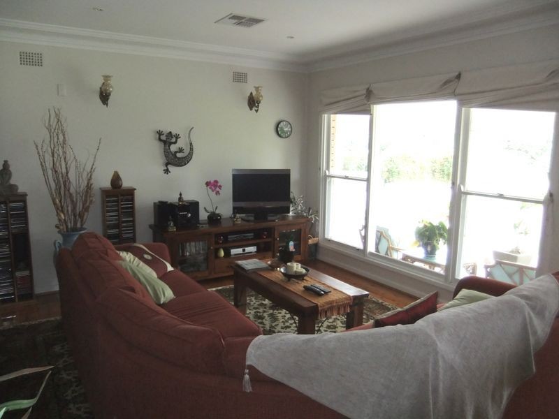 47 Howe Street, Singleton NSW 2330