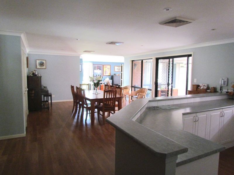 25 Belmadar Way, Singleton NSW 2330