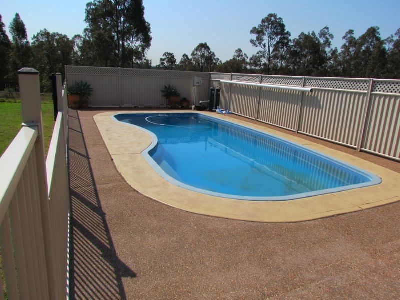 25 Belmadar Way, Singleton NSW 2330