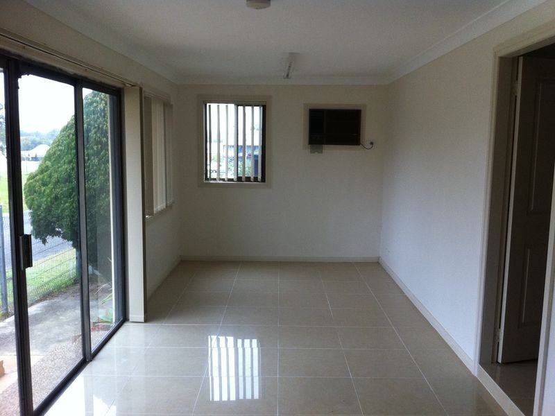 4 Chapman Street, Greta NSW 2334