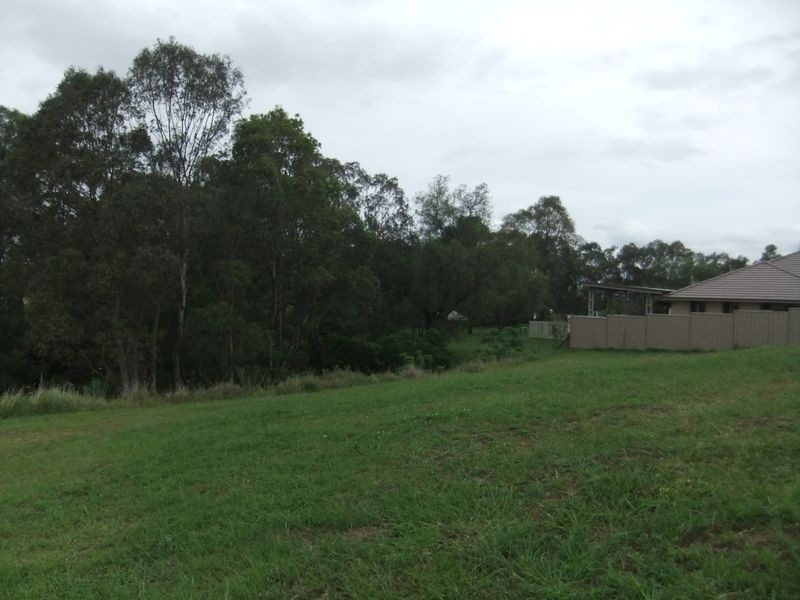 102a Wilkinson Boulevarde, Singleton NSW 2330