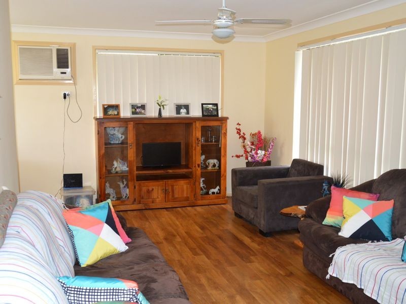 41 Robinson Way, Singleton NSW 2330