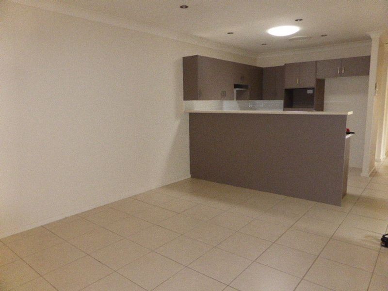 1/168 Gardner Circuit, Singleton NSW 2330