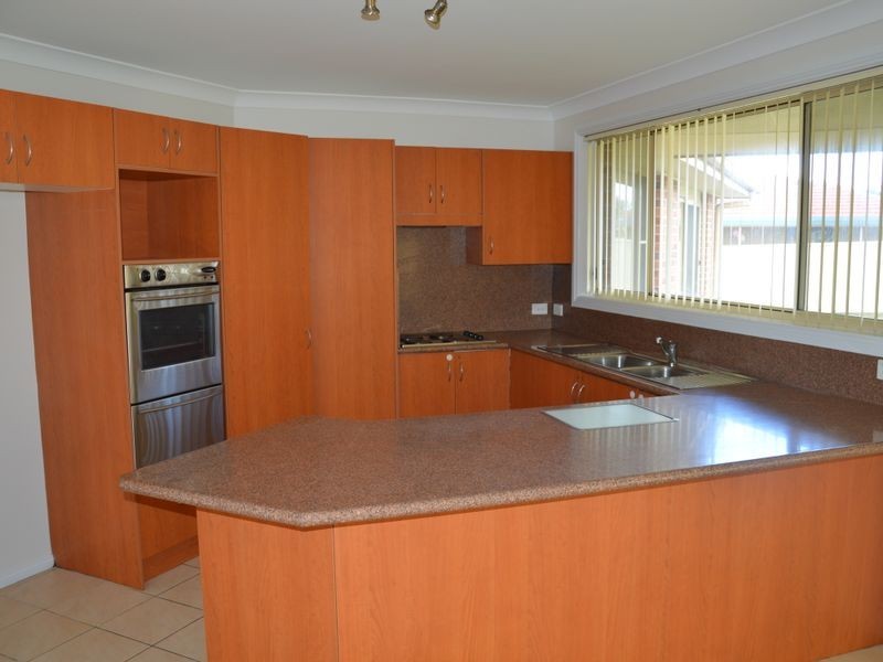 13 Nelson Drive, Singleton NSW 2330