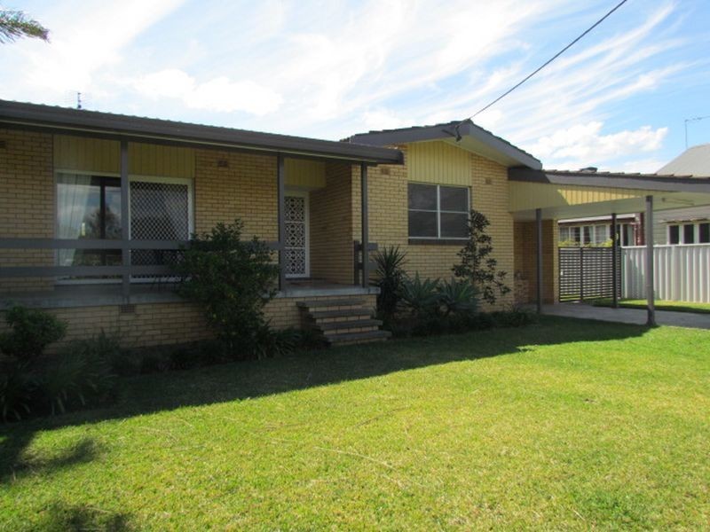 6 Kent Street, Singleton NSW 2330