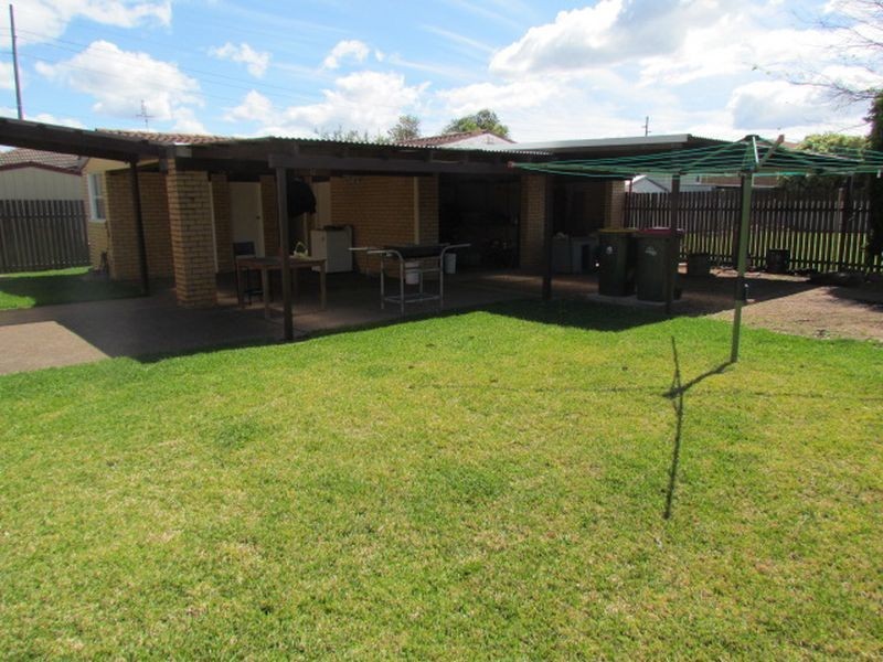 6 Kent Street, Singleton NSW 2330