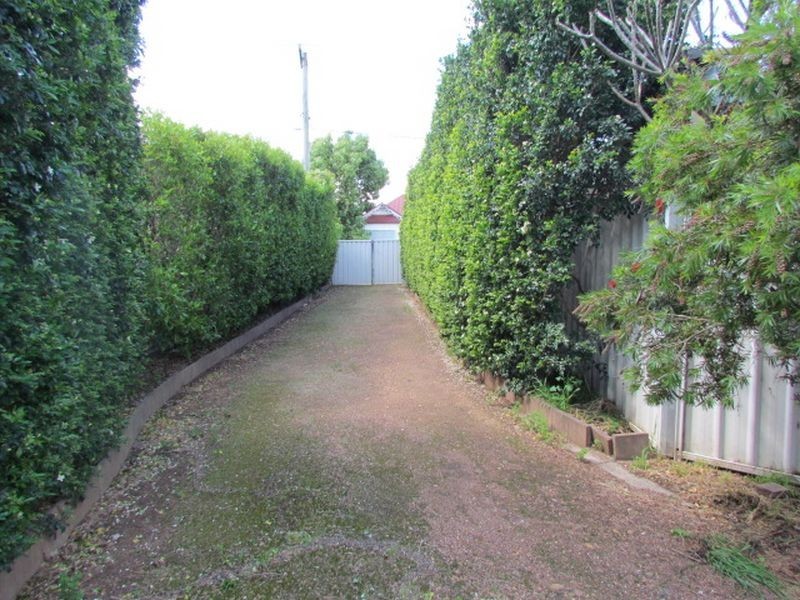6 Kent Street, Singleton NSW 2330