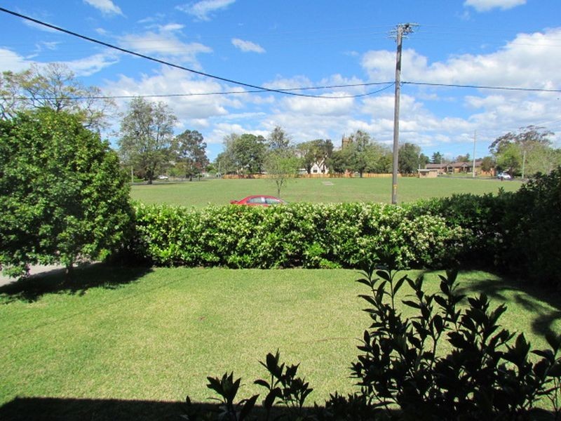 6 Kent Street, Singleton NSW 2330
