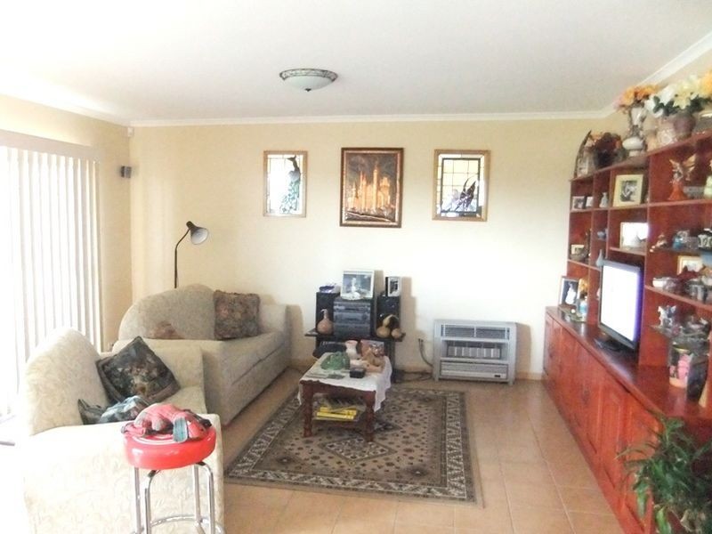 4 Roe Close, Singleton NSW 2330