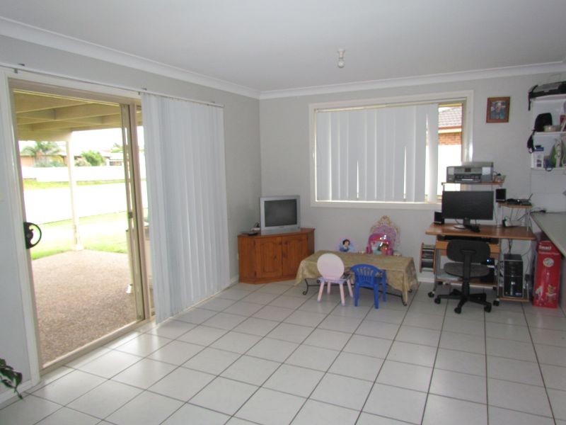 8 North Close, Singleton NSW 2330