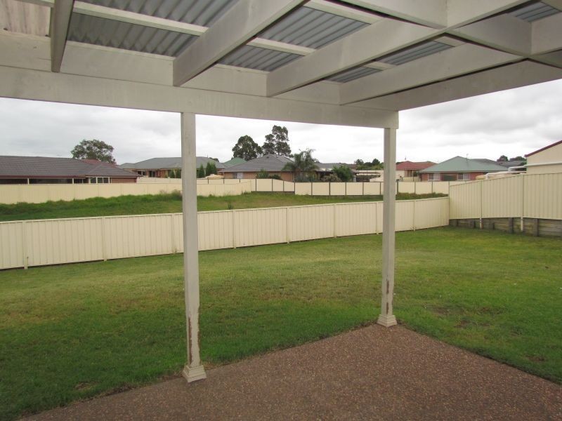 8 North Close, Singleton NSW 2330