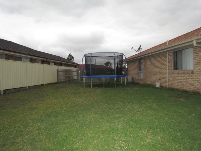 8 North Close, Singleton NSW 2330