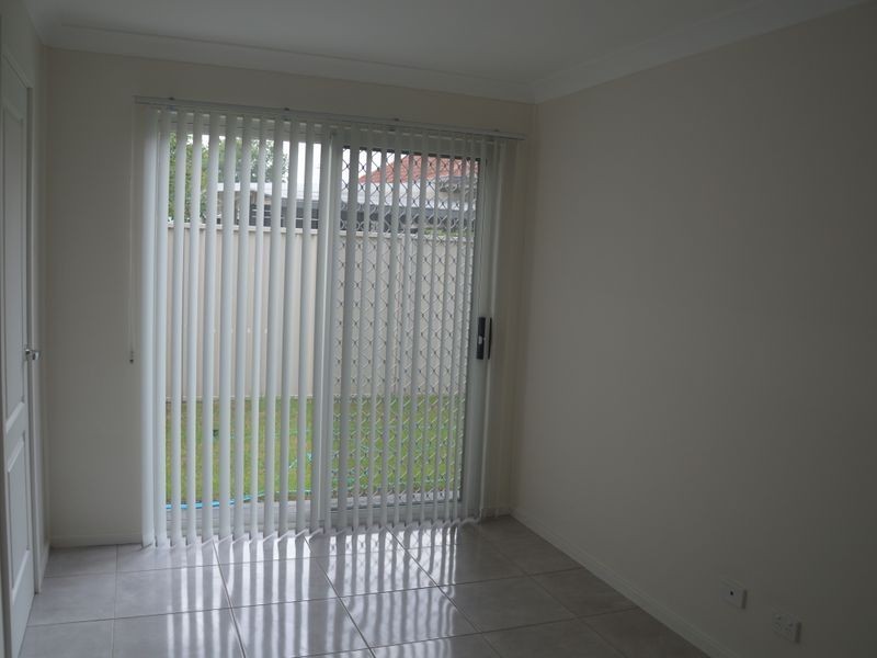 2B Sussex Street, Singleton NSW 2330