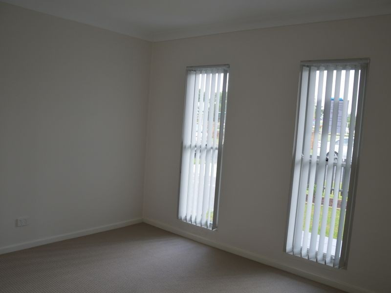 2B Sussex Street, Singleton NSW 2330