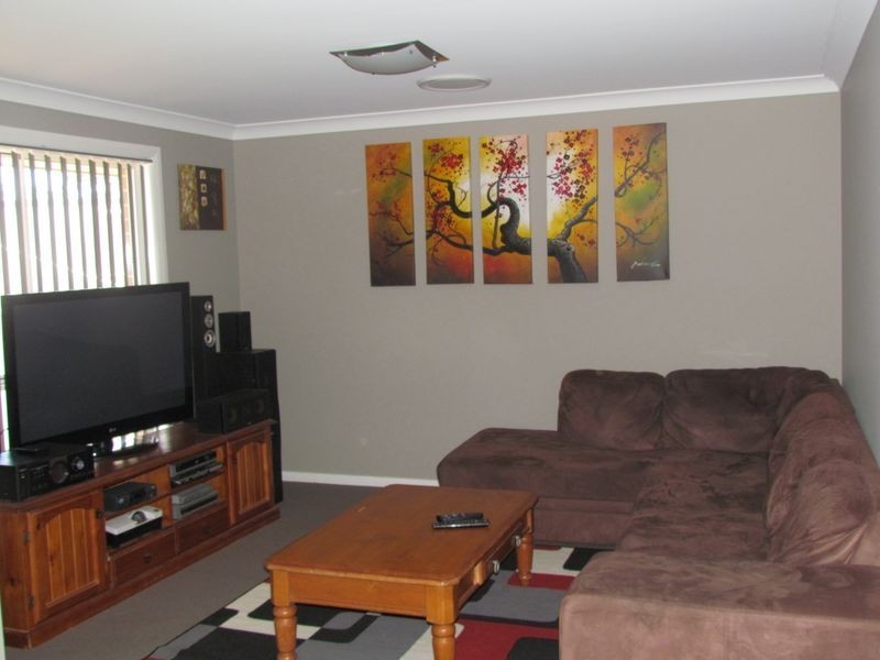 2/59 Wattle Ponds Road, Singleton NSW 2330