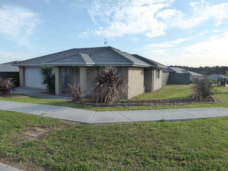 150 McMahon Way, Singleton NSW 2330