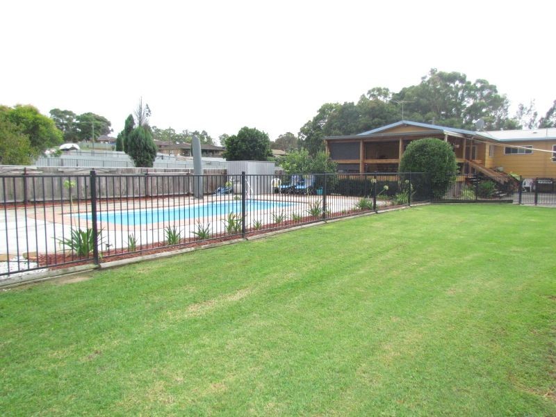 2A Little Park Street, Greta NSW 2334