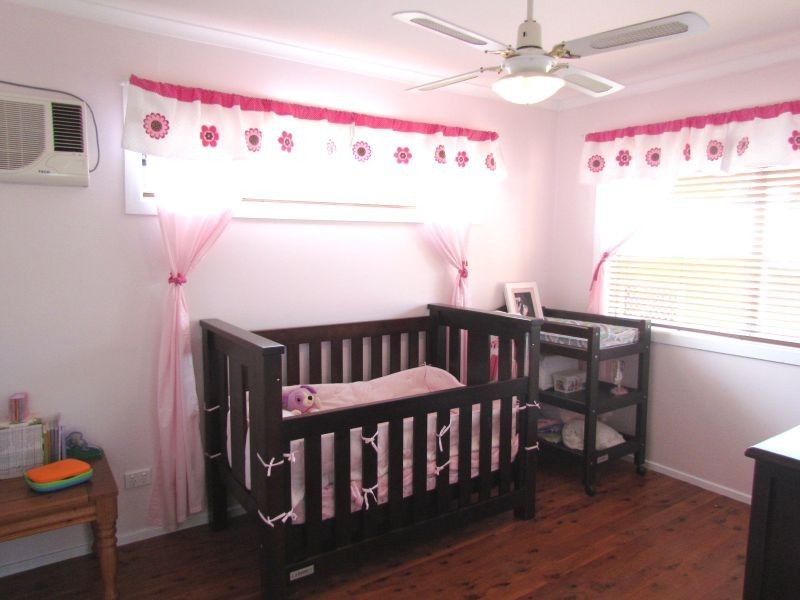 2A Little Park Street, Greta NSW 2334